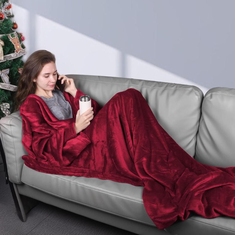 Hordható Pléd Kéznyílással és Zsebbel – Extra Puha Kivitel, Bordó - BShopy