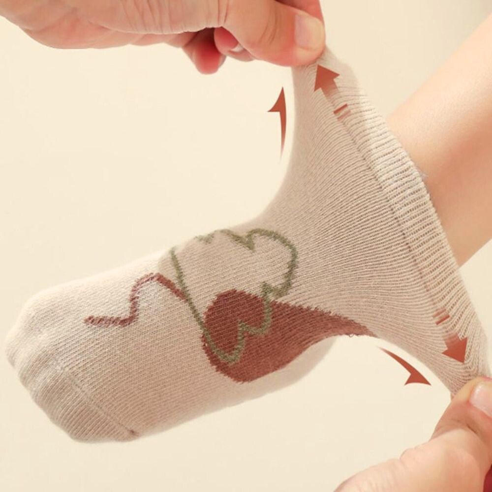 Csúszásmentes Pamut Baba Zokni Szett – 6 Pár Aranyos Mintájú Zokni Kisbabáknak (M) - BShopy