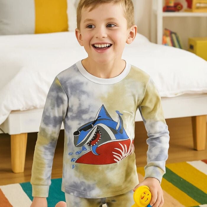 LOLPIP Fiú Hosszúujjú Pamut Pizsama Szett 6 éveseknek 2db (Cápás és Dinós) - BShopy