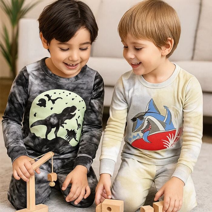 LOLPIP Fiú Hosszúujjú Pamut Pizsama Szett 7 éveseknek 2db (Cápás és Dinós) - BShopy